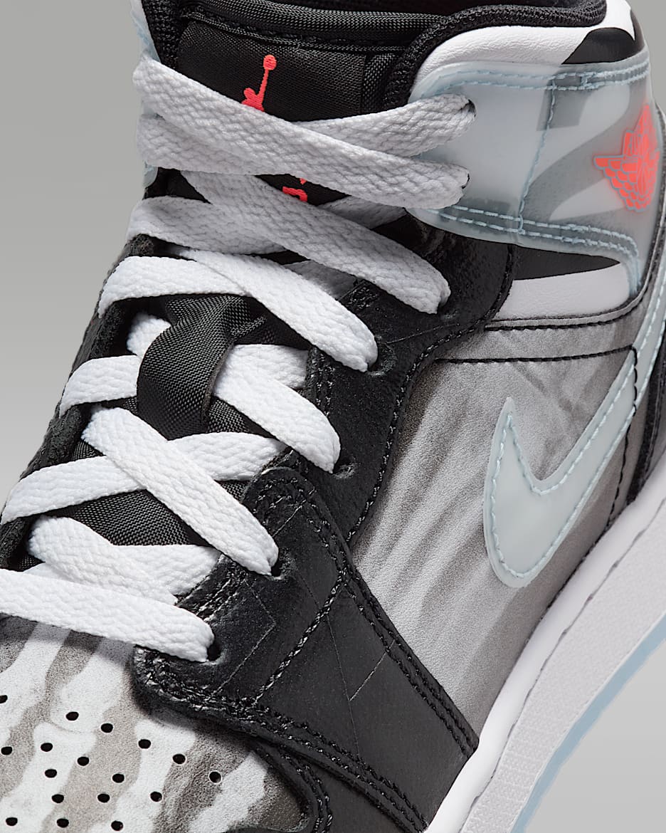 Air Jordan 1 Mid Sneaker School Big Kids Shoes